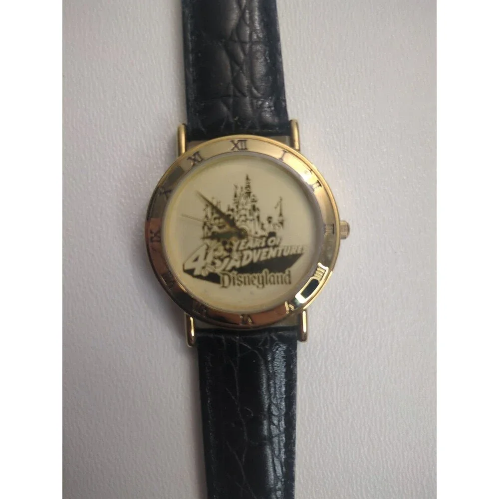 Disney Watch 40 Years of Adventure Disneyland Mens Gold Watch #1640/2000 Vintage